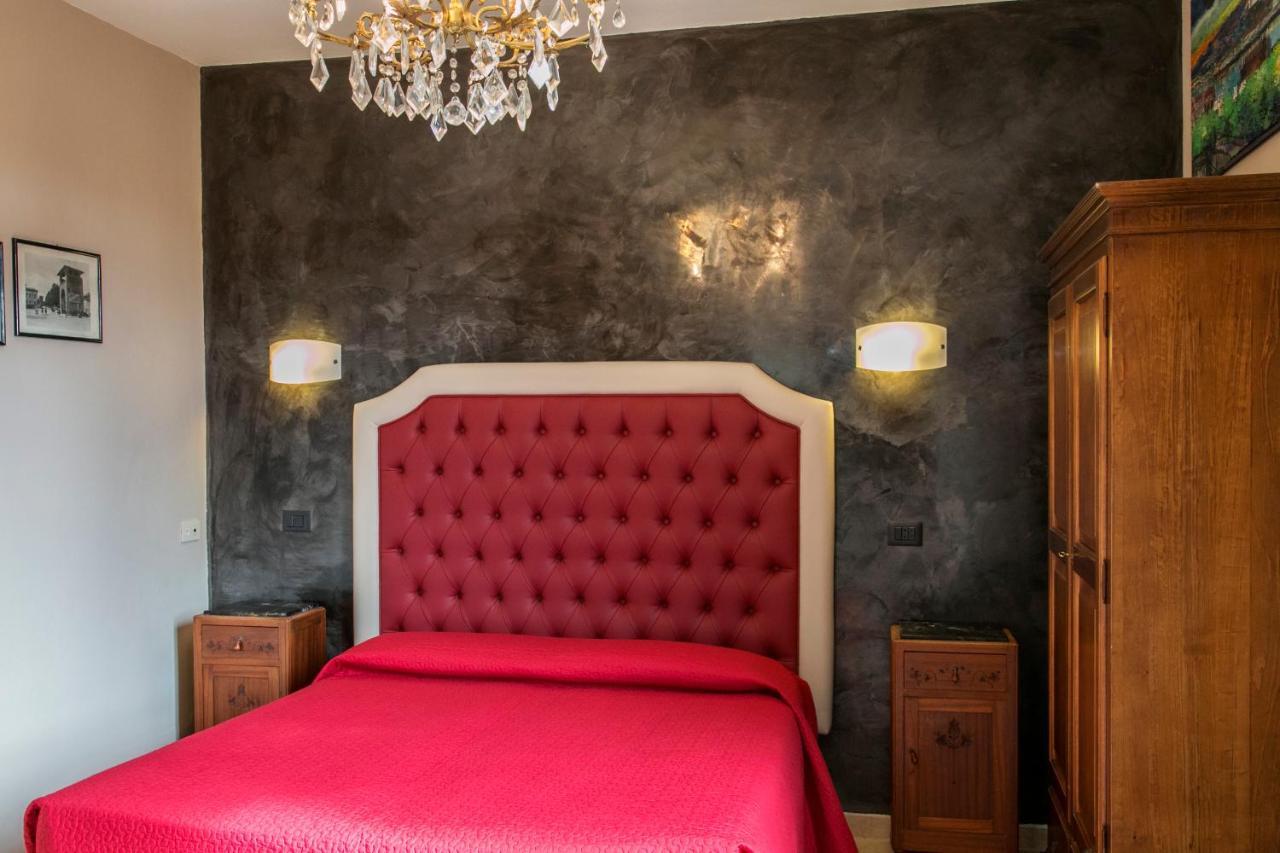 Hotel Merlini Флоренция Экстерьер фото