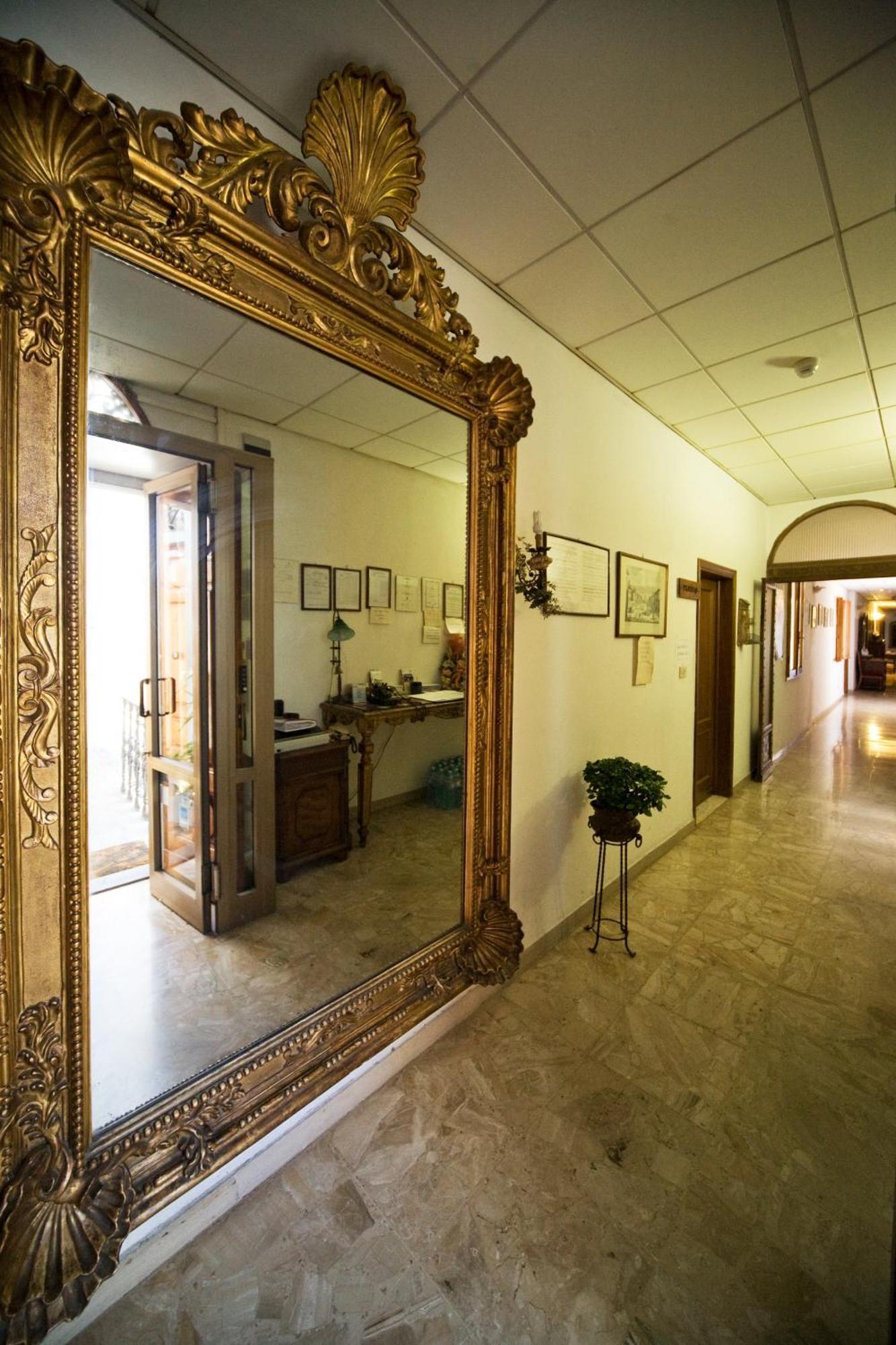 Hotel Merlini Флоренция Экстерьер фото